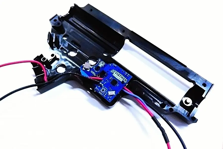 ETU Leviathan V2 câblage avant Bluetooth (2).webp